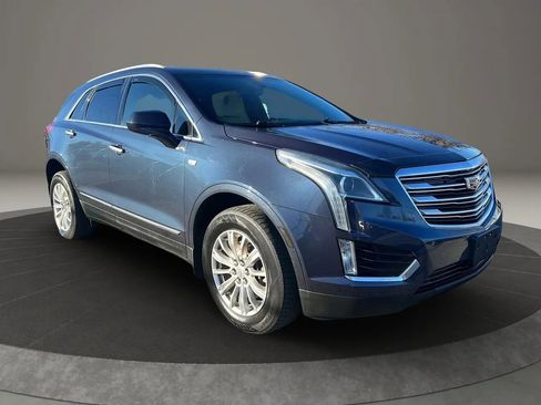Used 2019 Cadillac XT5 FWD image 3
