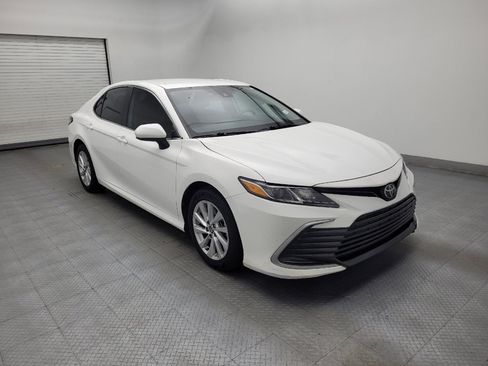 Used 2023 Toyota Camry LE AWD/4WD image 13