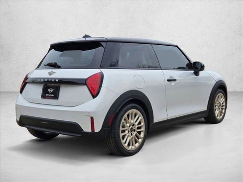 Used 2026 MINI Cooper 2-Door Hardtop FWD image 2
