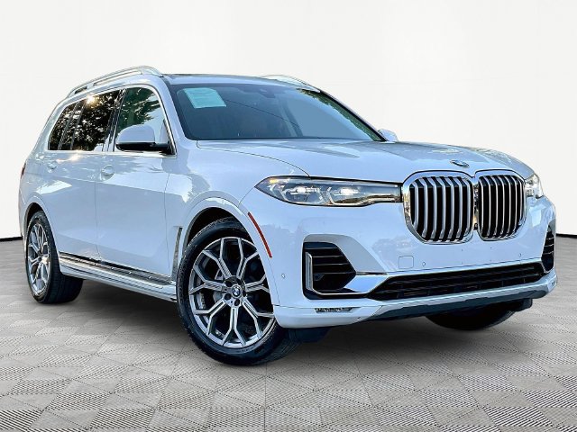 Used 2020 BMW X7 xDrive40i w/ Cold Weather Package AWD/4WD image 3