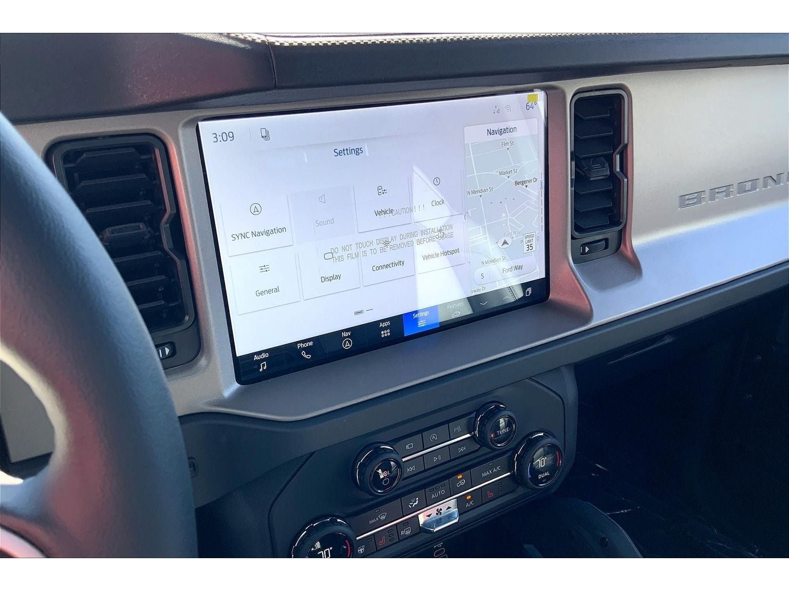 New 2026 Ford Bronco Outer Banks w/ Sasquatch Package AWD/4WD image 8