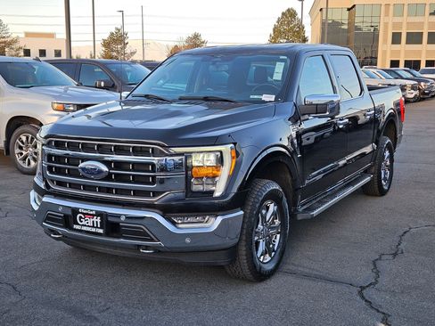 Used 2023 Ford F150 Lariat w/ Trailer Tow Package image 11