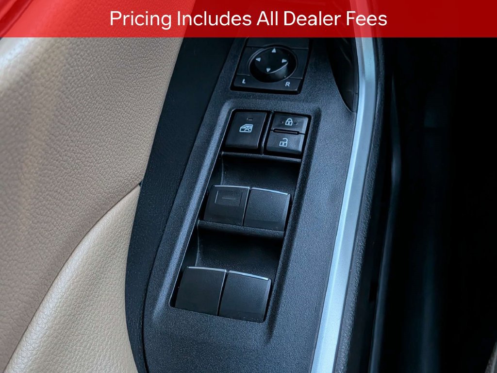 Certified 2021 Toyota RAV4 XLE Premium FWD image 25