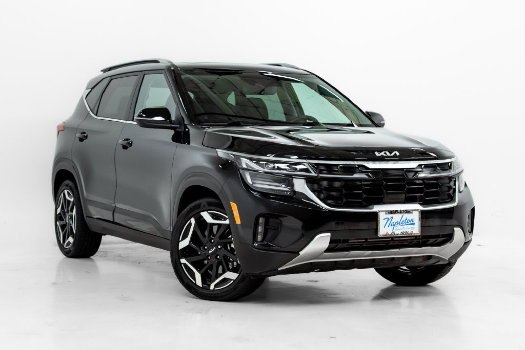 Used 2025 Kia Seltos SX w/ SX Sunroof Package AWD/4WD image 7