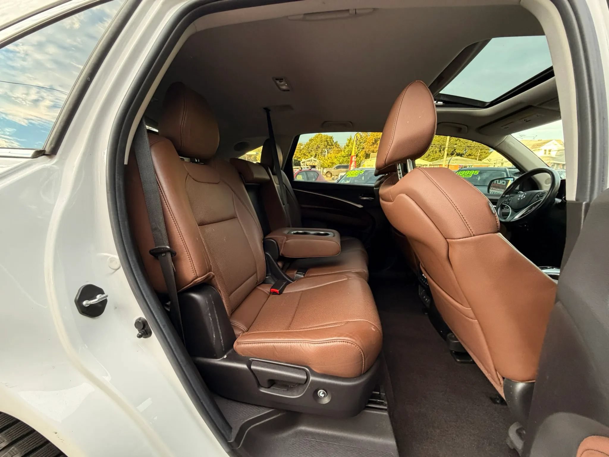 Used 2020 Acura MDX w/ Technology Package AWD/4WD image 15
