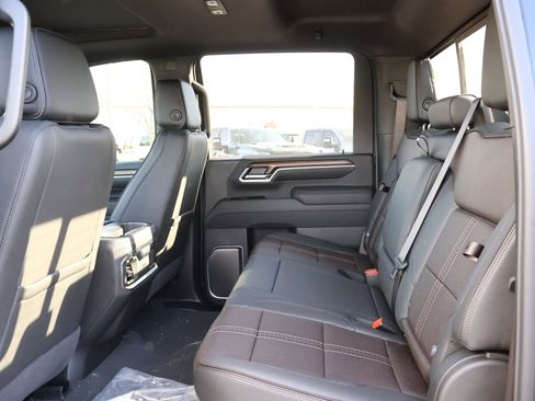 New 2026 Chevrolet Silverado 2500 High Country w/ Midnight Edition AWD/4WD image 22