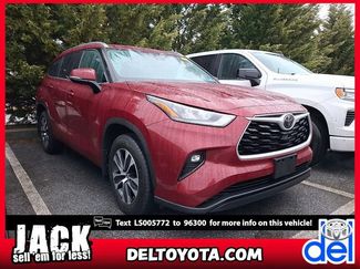 Used 2020 Toyota Highlander XLE video 1