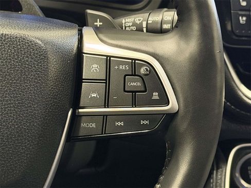 Used 2024 Toyota Grand Highlander Platinum image 21