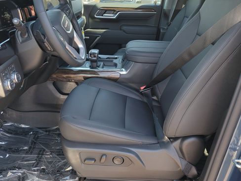 New 2026 GMC Sierra 1500 Elevation w/ Elevation Premium Package image 6