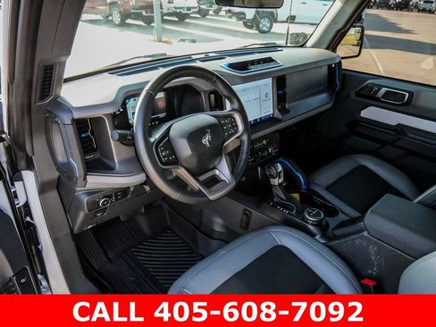 Used 2024 Ford Bronco Black Diamond AWD/4WD image 38