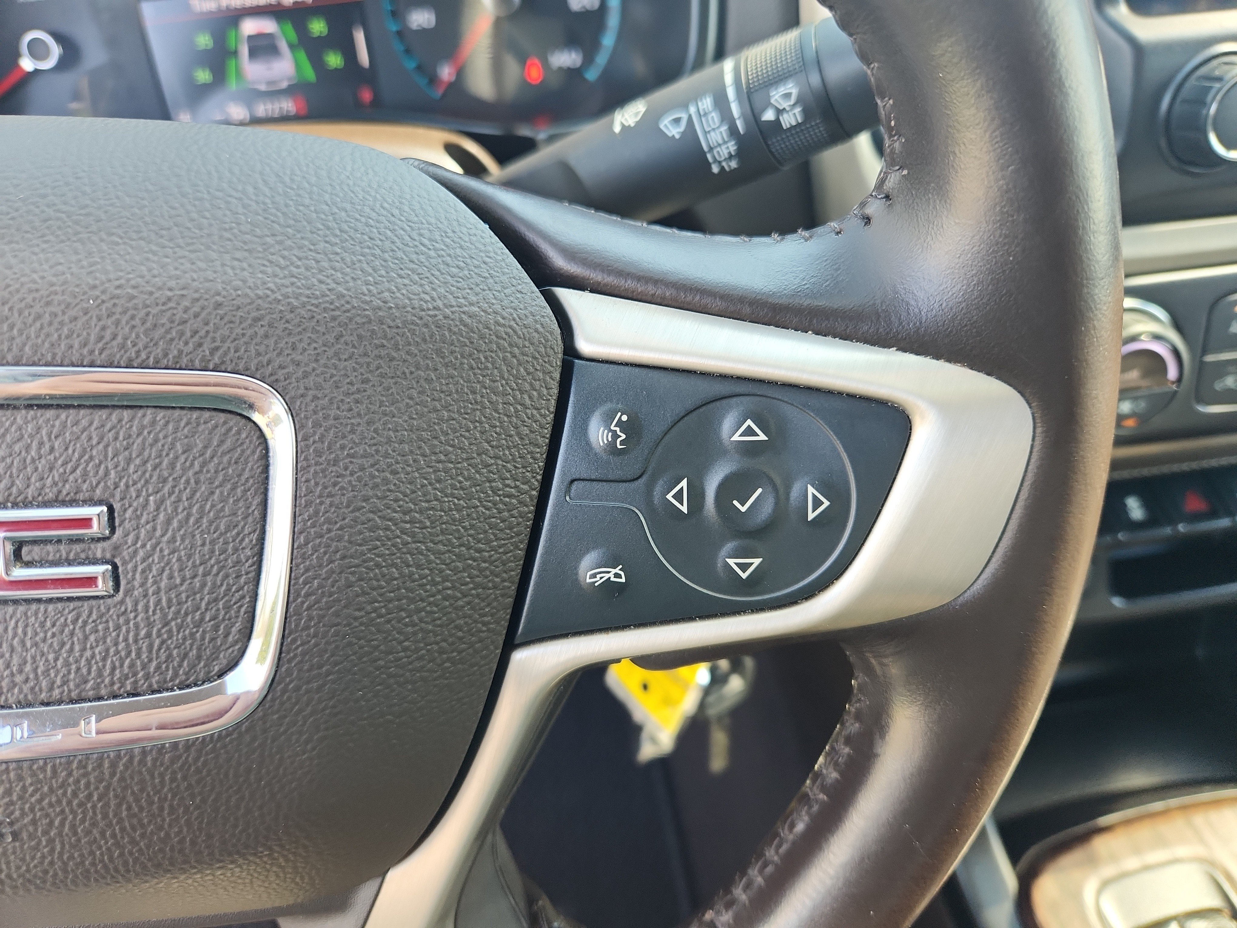 Used 2022 GMC Canyon Denali AWD/4WD image 21