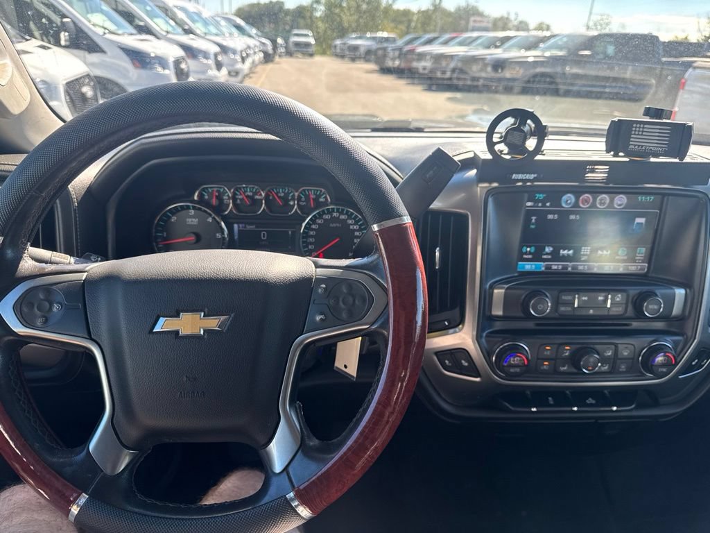 Used 2018 Chevrolet Silverado 2500 LTZ w/ Snow Plow Prep Package AWD/4WD image 15