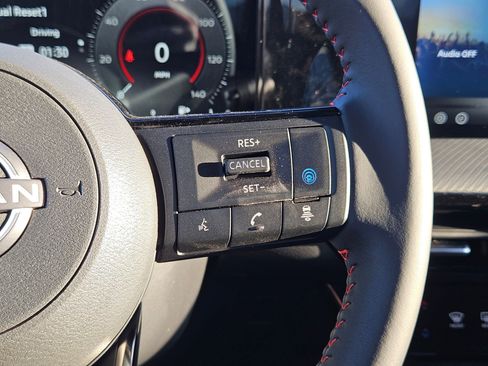 New 2026 Nissan Kicks SR FWD image 15