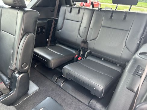 Used 2023 Lexus GX 460 Luxury w/ Sport Design Package AWD/4WD image 18