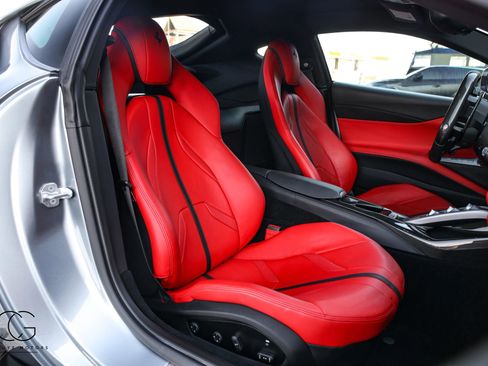 Used 2019 Ferrari 812 Superfast RWD image 44