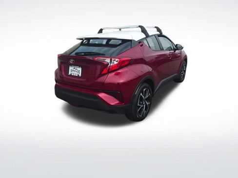 Used 2018 Toyota C-HR XLE FWD image 10