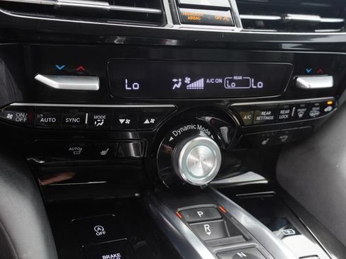 Used 2024 Acura MDX w/ Technology Package AWD/4WD image 27