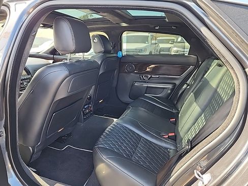 Used 2018 Jaguar XJ L Portfolio image 3
