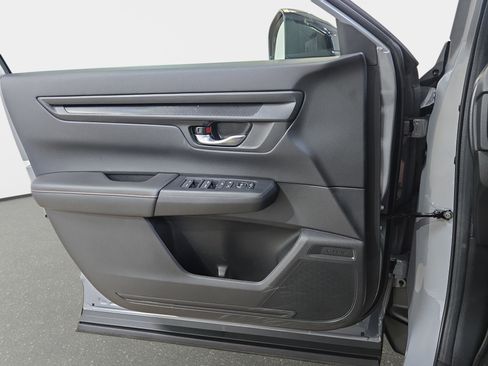 Certified 2025 Honda CR-V Sport image 26