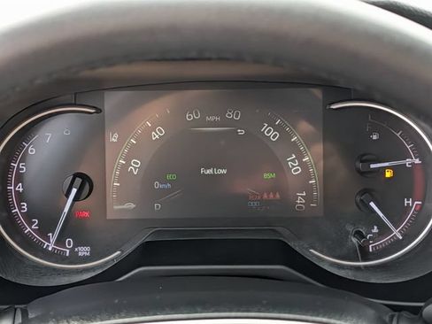 Used 2024 Toyota RAV4 XLE Premium FWD image 20