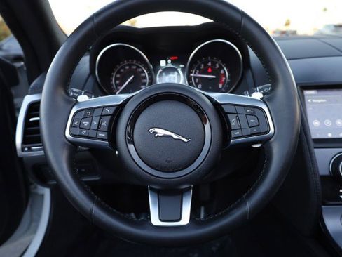 Used 2020 Jaguar F-TYPE Convertible image 27