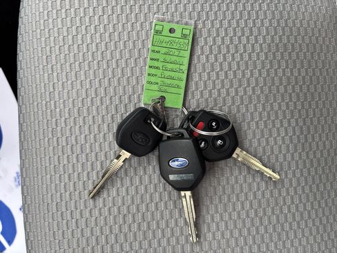 Used 2017 Subaru Forester 2.5i Premium w/ All-Weather Package image 27