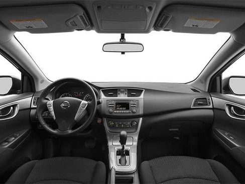 Used 2013 Nissan Sentra SL w/ Premium Pkg FWD image 5
