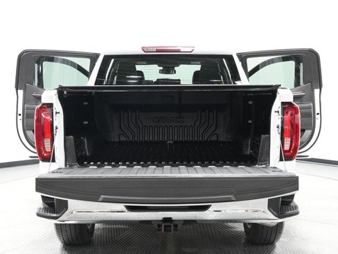 Used 2023 GMC Sierra 1500 SLT image 13