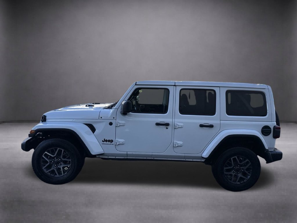 Used 2025 Jeep Wrangler Unlimited Sahara AWD/4WD image 8
