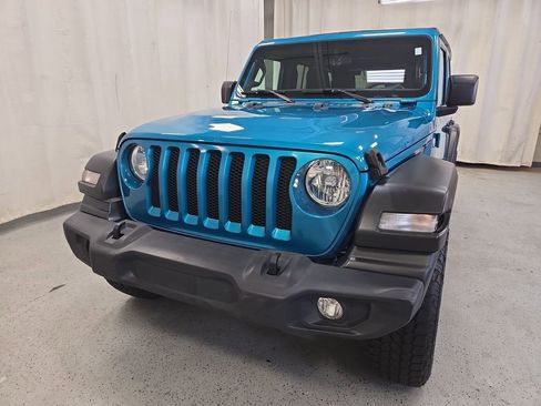 Used 2019 Jeep Wrangler Unlimited Sport S AWD/4WD image 40