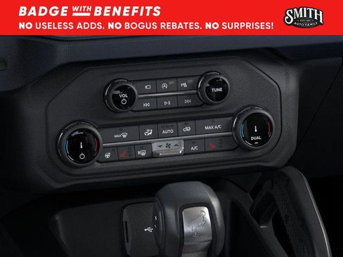 New 2025 Ford Bronco Raptor image 17