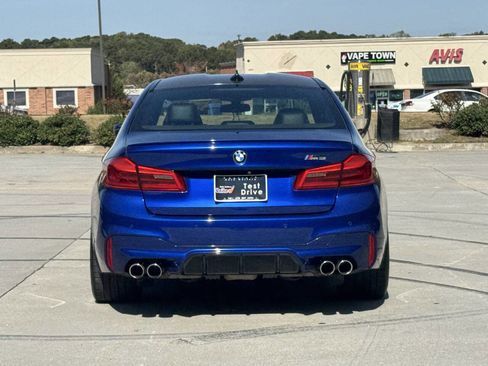 Used 2018 BMW M5 image 18