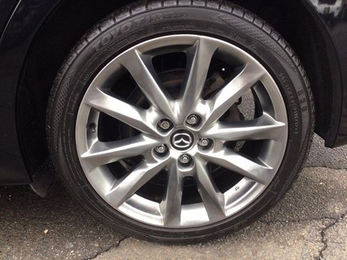 Used 2018 MAZDA MAZDA3 Touring FWD image 42