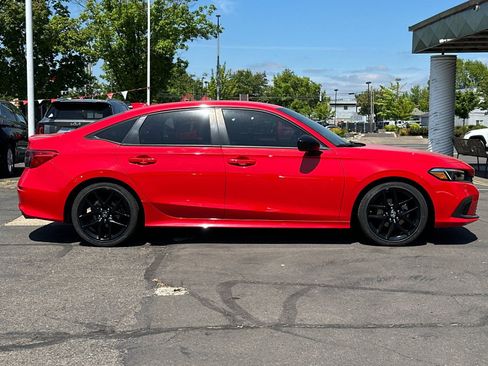 Used 2023 Honda Civic Sport image 3