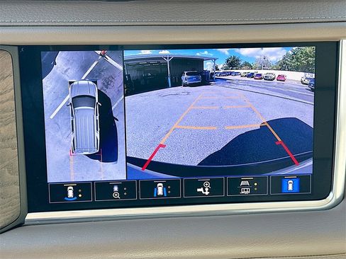 Used 2021 GMC Yukon Denali image 14