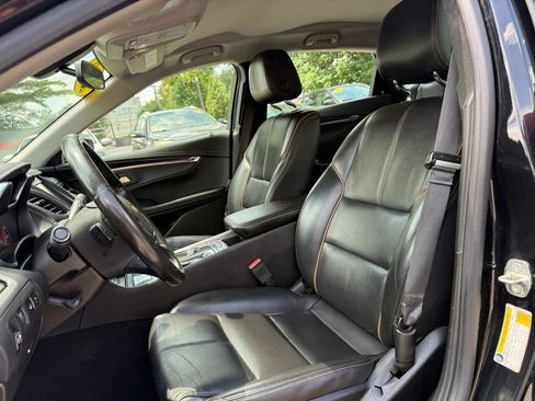 Used 2019 Chevrolet Impala Premier FWD image 11
