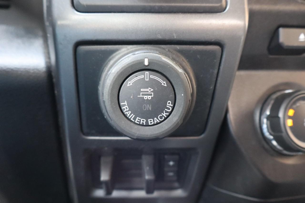 Used 2018 Ford F150 XLT w/ Equipment Group 302A Luxury AWD/4WD image 19