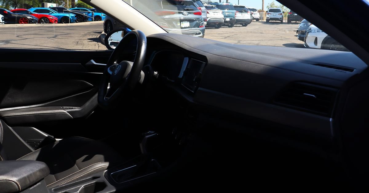 Used 2022 Volkswagen Jetta SE FWD image 32