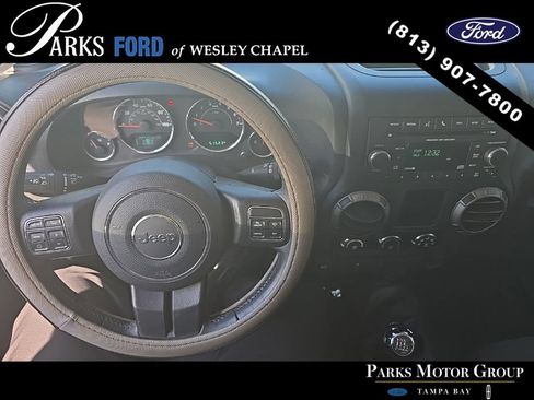 Used 2016 Jeep Wrangler Unlimited Sport w/ Max Tow Package AWD/4WD image 4