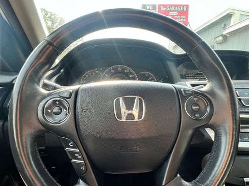 Used 2014 Honda Accord Sport image 8