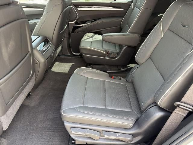 Certified 2025 Cadillac Escalade Premium Luxury w/ LPO, Floor Liner Package AWD/4WD image 22