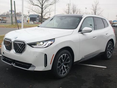 New 2026 BMW X3 xDrive30 w/ Premium Package image 3