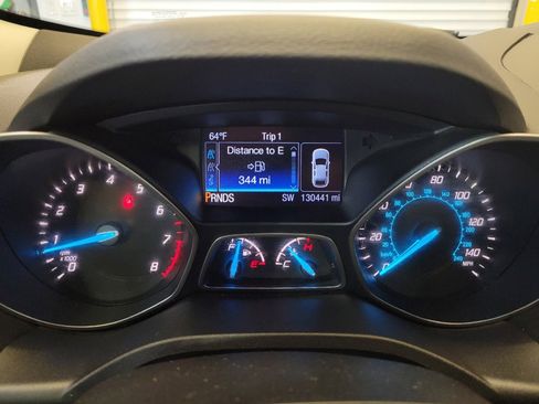 Used 2015 Ford Escape Titanium w/ Equipment Group 301A AWD/4WD image 23