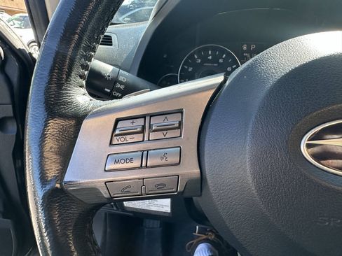 Used 2011 Subaru Legacy 3.6R Limited AWD/4WD image 11