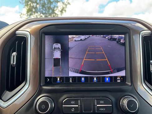 Used 2020 Chevrolet Silverado 2500 High Country w/ Z71 Off-Road Package image 26