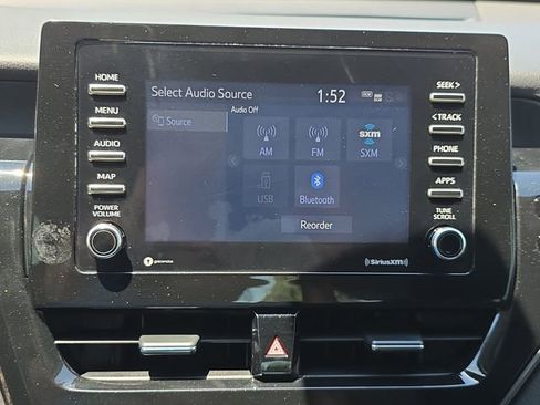 Used 2022 Toyota Camry SE FWD image 21