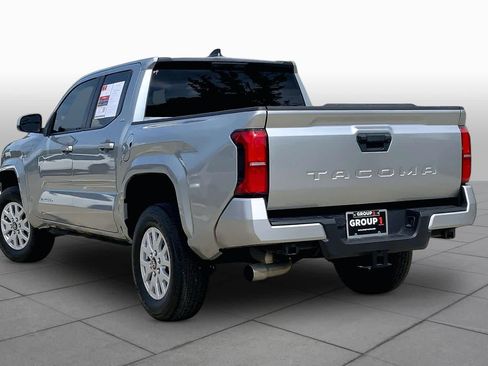 Used 2024 Toyota Tacoma SR5 RWD image 12