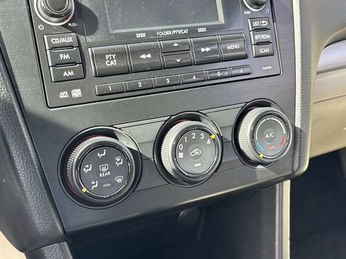 Used 2013 Subaru Crosstrek 2.0i Premium image 19