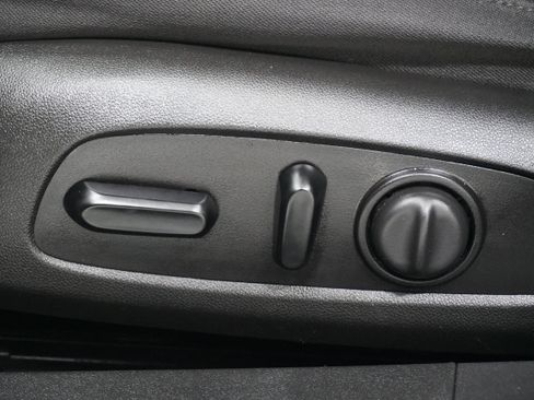 Used 2021 Chevrolet Malibu LT image 14