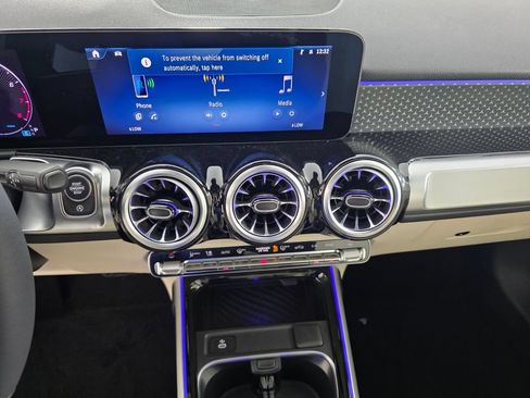 New 2026 Mercedes-Benz GLB 250 image 13
